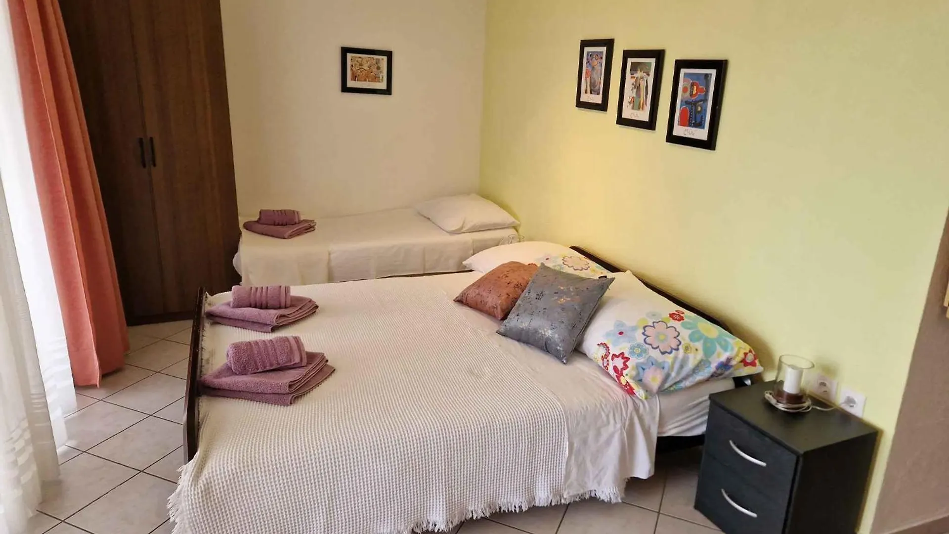 Apartments In Novi Vinodolski 15461 Croatia